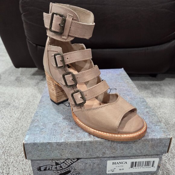 *Brand New* Stunning Freebird by Steven Bianca in Taupe, Size 9 - Picture 3 of 9